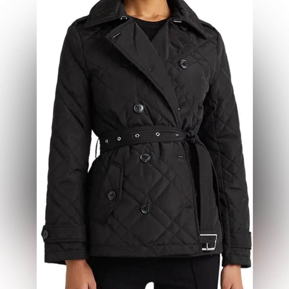 Ralph Lauren quilted trench coat. Only worn once.  Perfect condition. Size M